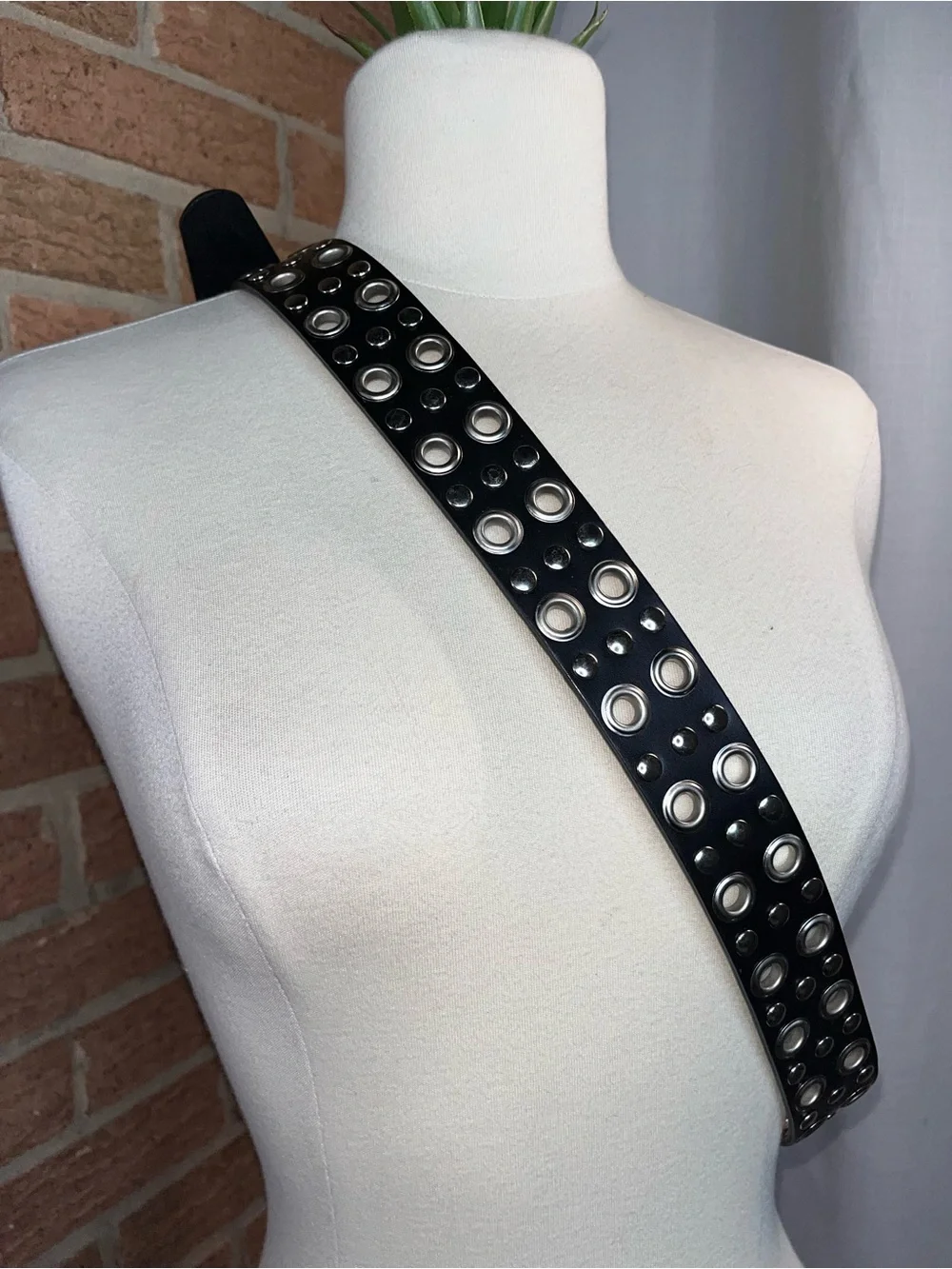 NWT Black Double Grommet Studded Belt XL 38-42 Waist Punk Y2K Emo Goth unisex